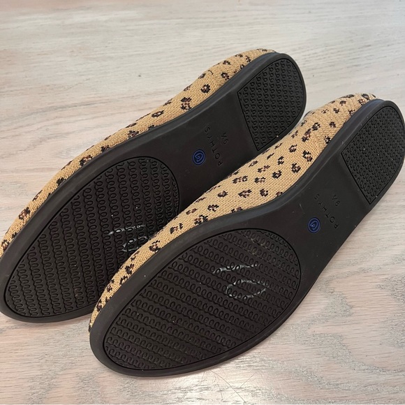 Rothy’s leopard print loafers - Picture 4 of 4